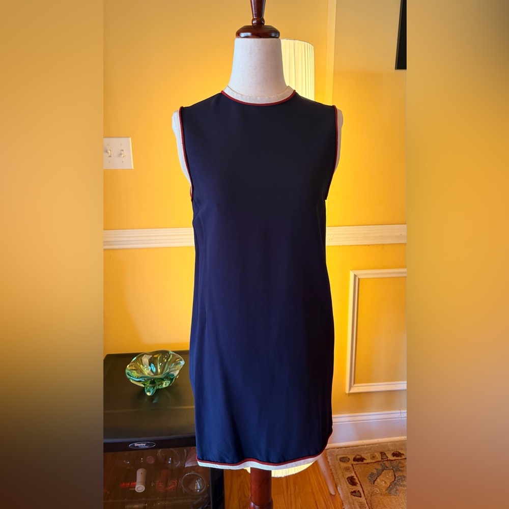 GUCCI - Navy Mini Shift Dress with White and Red Contrast Trim - Picture 10 of 15